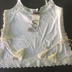 White Spaghetti strap top NWT